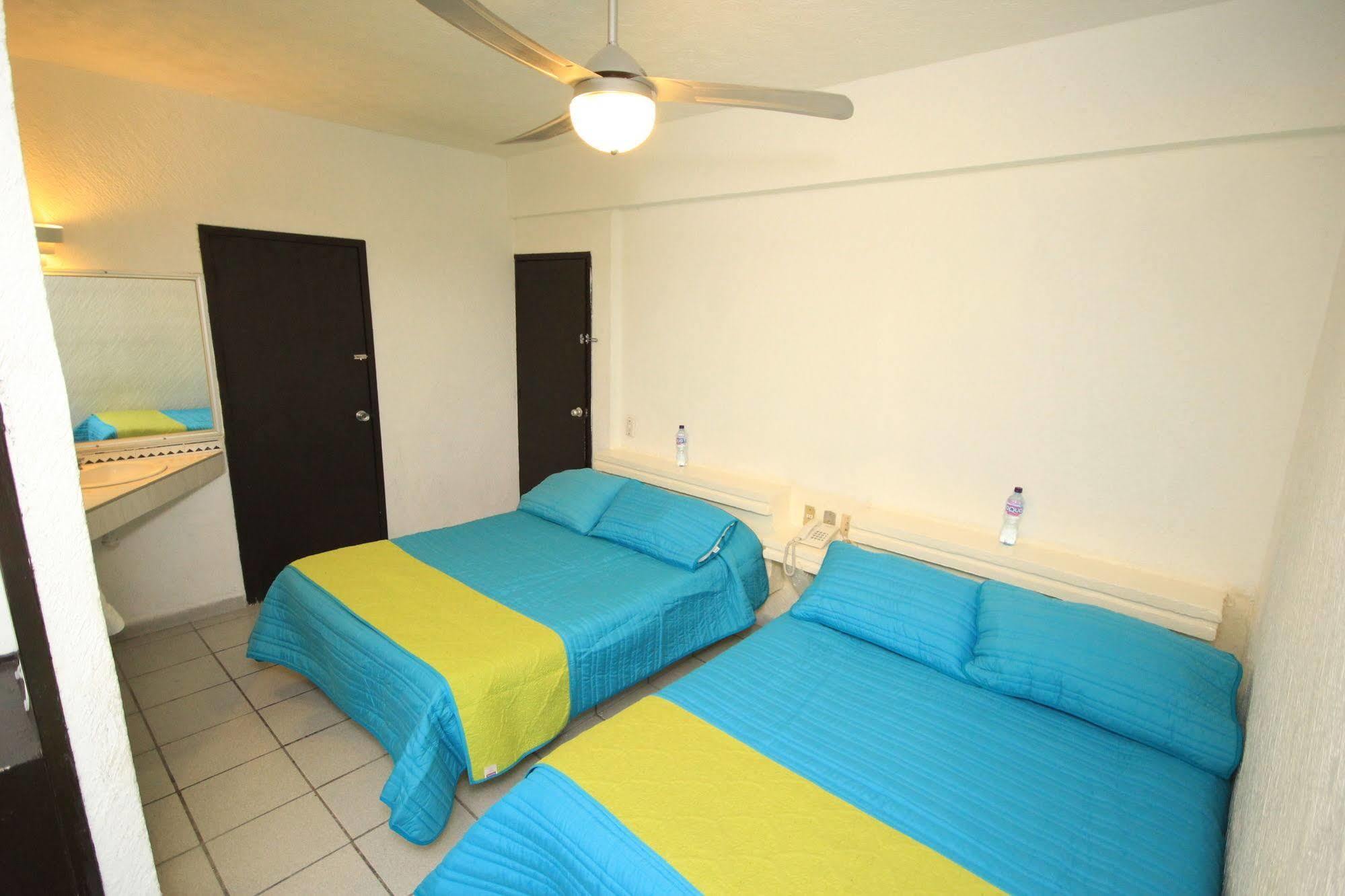 Capital O Hotel Plaza Premier León Eksteriør billede